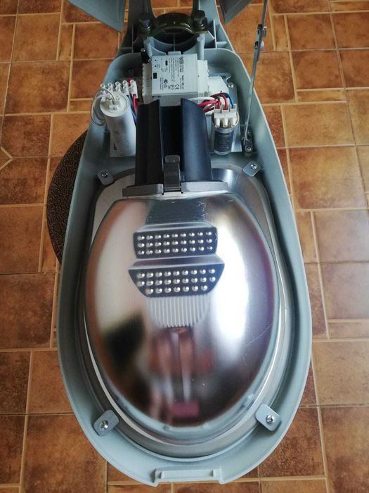 Светильник консольный