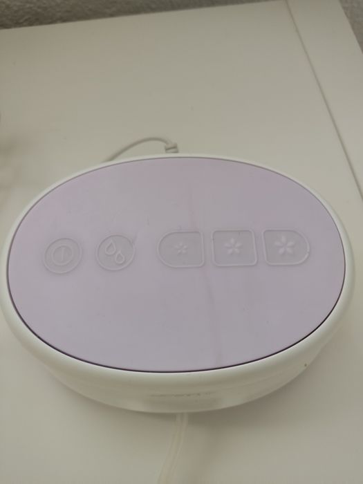 Аvent електрическа помпа за кърма с подарък к-т шишета и термо кутии