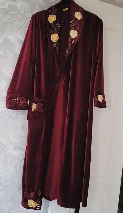 Аёллар кардигани ва халат