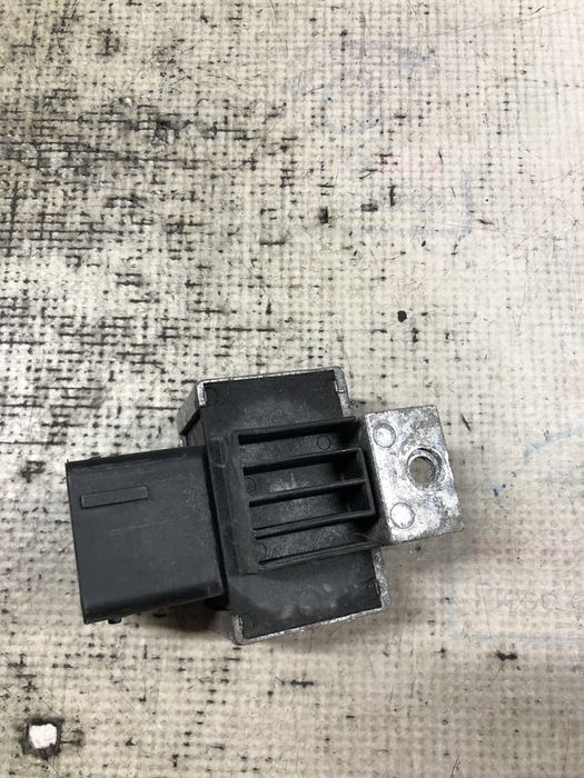 releu bujii  renault megane 4 1.5 motorina 2016