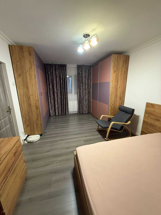 PROPRIETAR Apartament 2 camere decomandat – Metrou 1 Decembrie 1918