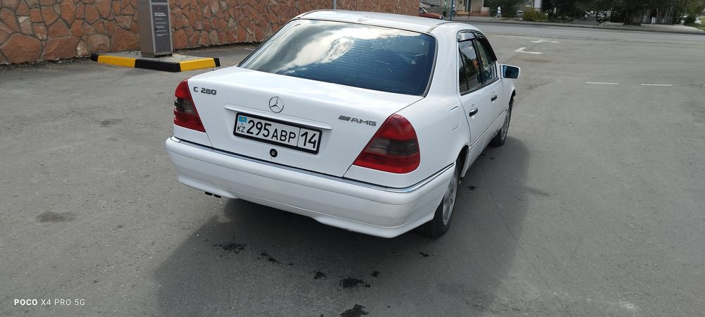 Продам Мерседес С 280 автомат.