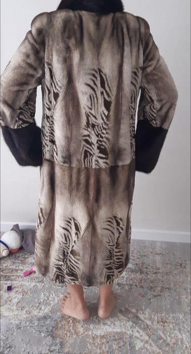 Продам норковую шубу