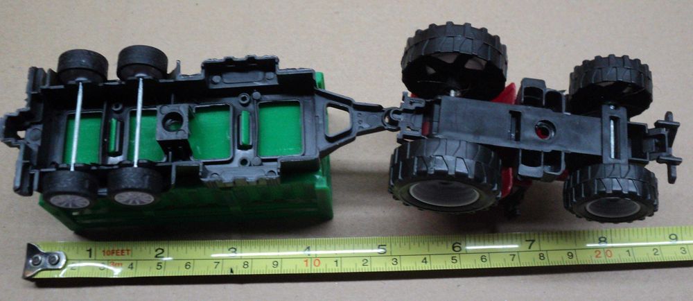 Jucarie tractor cu remorca