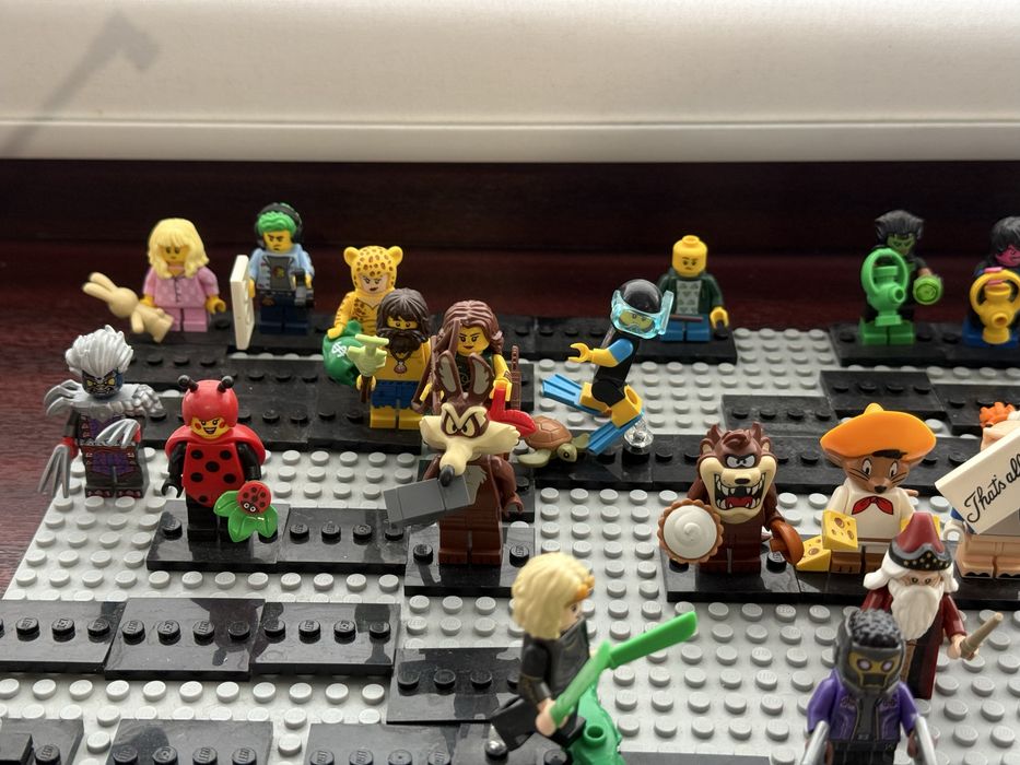 Lego мини-фигурки