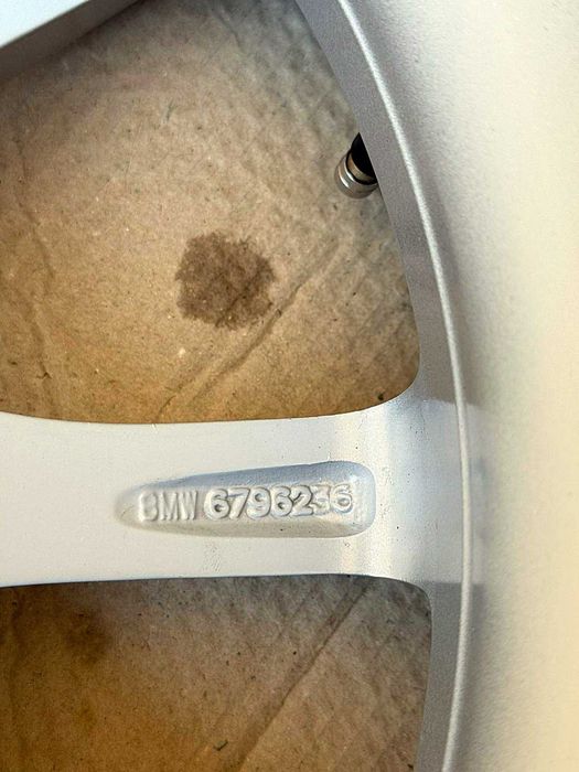Roti complete import Germania: jante orginale BMW Style 390, ca si noi Seria 1 3 4 F20 F30 F31 F32 F33 + 205 60 16 VARA Goodyear Runflat