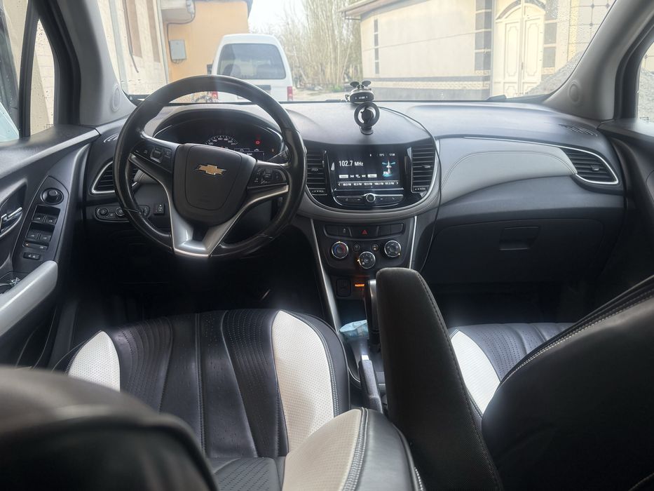 Chevrolet Tracker 1
