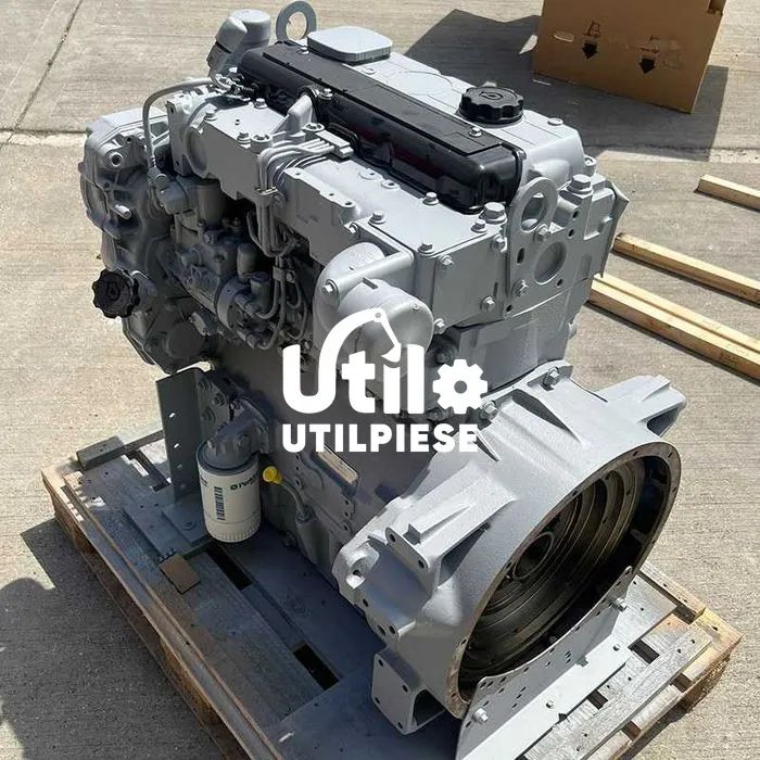 Motor Perkins 1104C-44 JCB CAT Pompe TAF + piese Perkins garantie