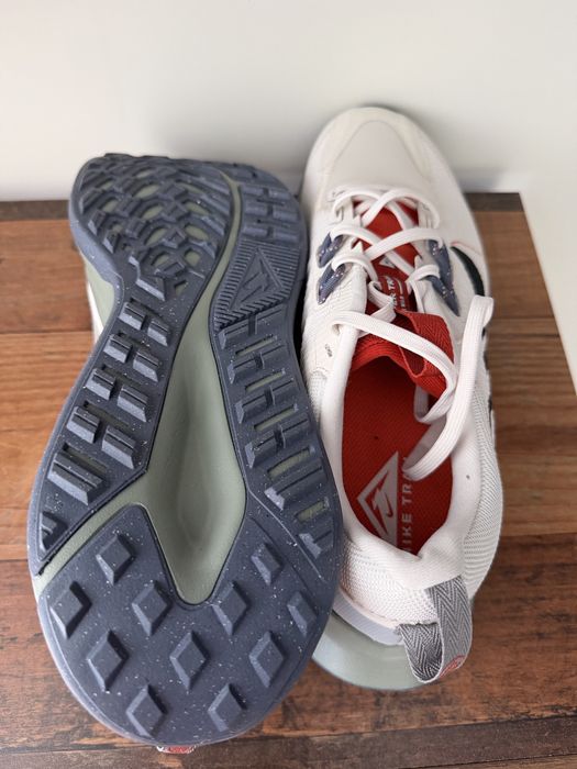 Nike Air Zoom Structure 25
