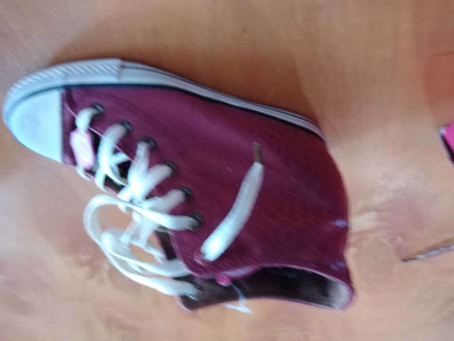 Кецове нови Skechers daddy's money 39