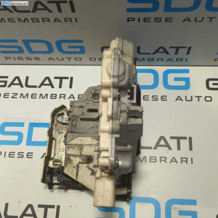 Broasca Incuietoare Usa Portiera Dreapta Spate Audi A5 2008 - 2017 Cod 8K0839016 [2110]