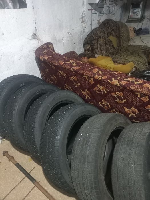 Шины бу ,6шт за 70 тысяч