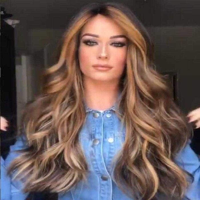 Peruca par ondulat mediu lung brunet Ombre par natural