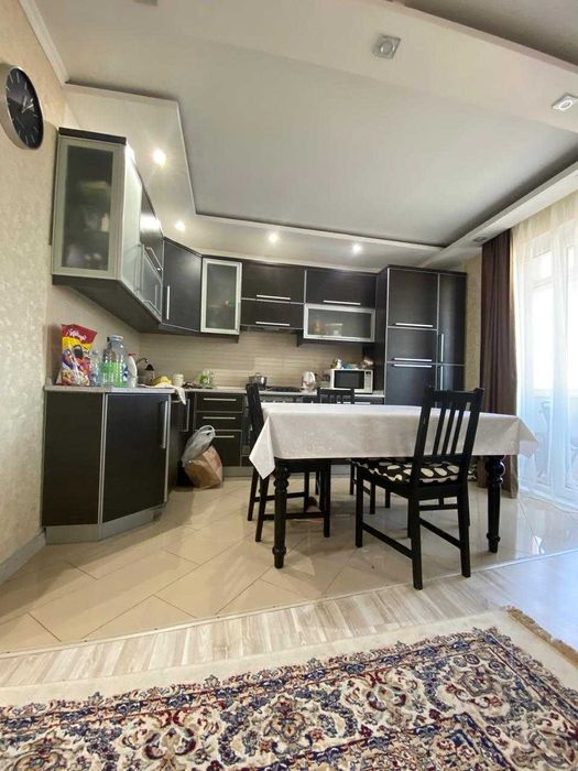 3комн. 69,5 м2 8мкр 7эт