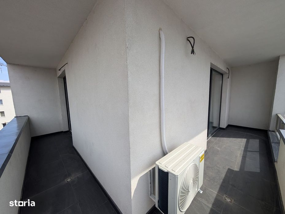 Apartament 3 camere, terasa, mobilat, AC, zona EROILOR