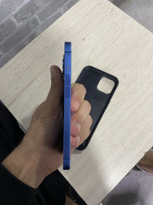 Айфон 13 128 без ремонт