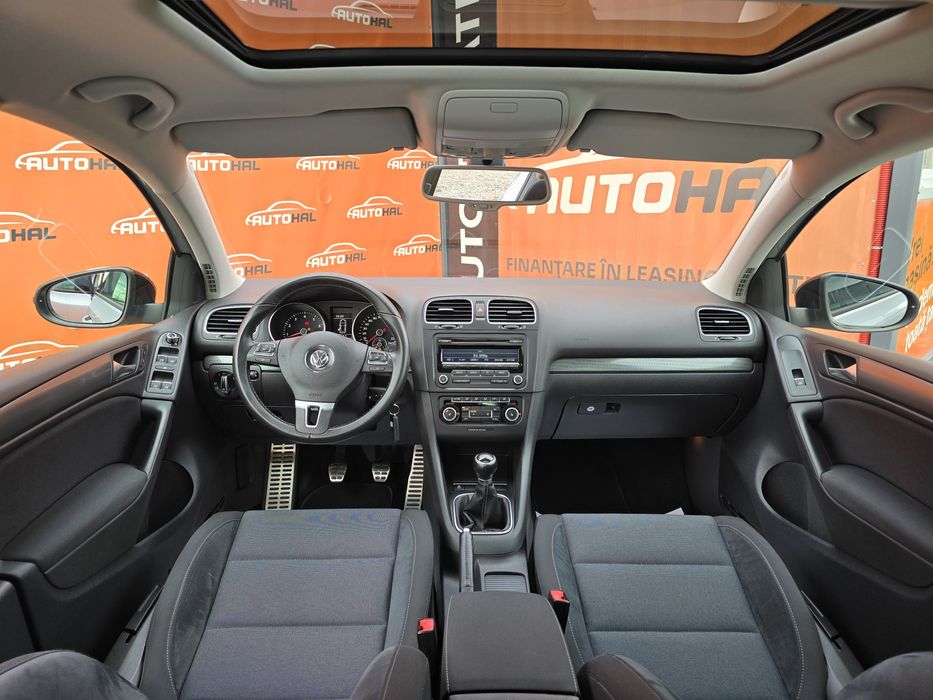 Volkswagen Golf STYLE  Benzina Finantare Rate-Credit