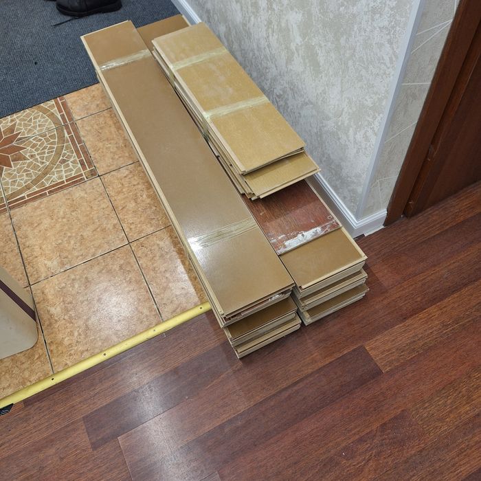 Ламинат бесплатно