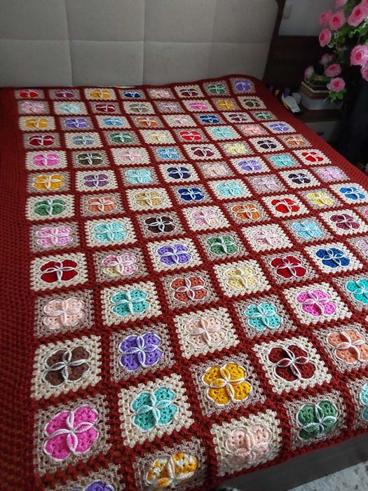 Cuvertura Pat Dublu 180x200 Handmade Crosetata Manual Unicat Noua