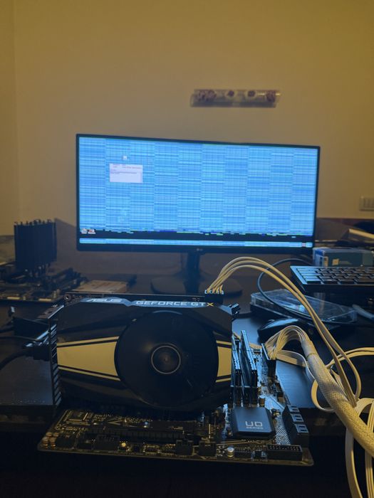 Placa video GTX 1660 Super