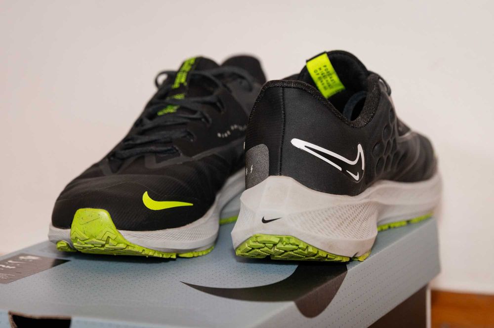 Nike Air Zoom Pegasus 39 SHIELD - 42,5 номер