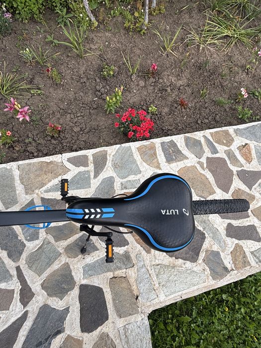 Bicicletă MTB B’Twin Rockrider – stare bună