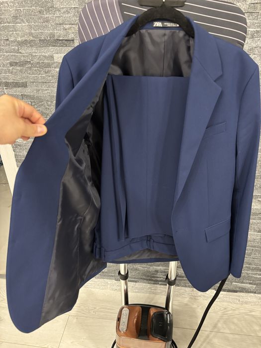 Costum Zara Sacou 48 Pantaloni 42 - Model Slim -
