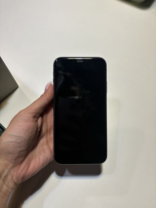 Iphone 11 64 G purple