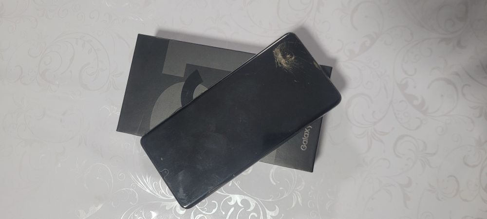 Samsung s21ultra 5G 256g озу 12