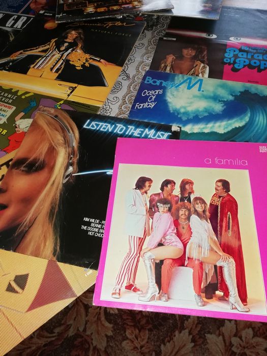 Продавам грамофонни плочи