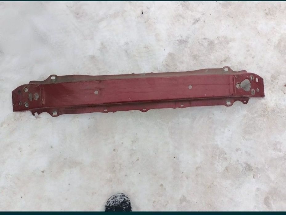 Armatura/Intaritira/Suport/Radiatoar Toyota Yaris