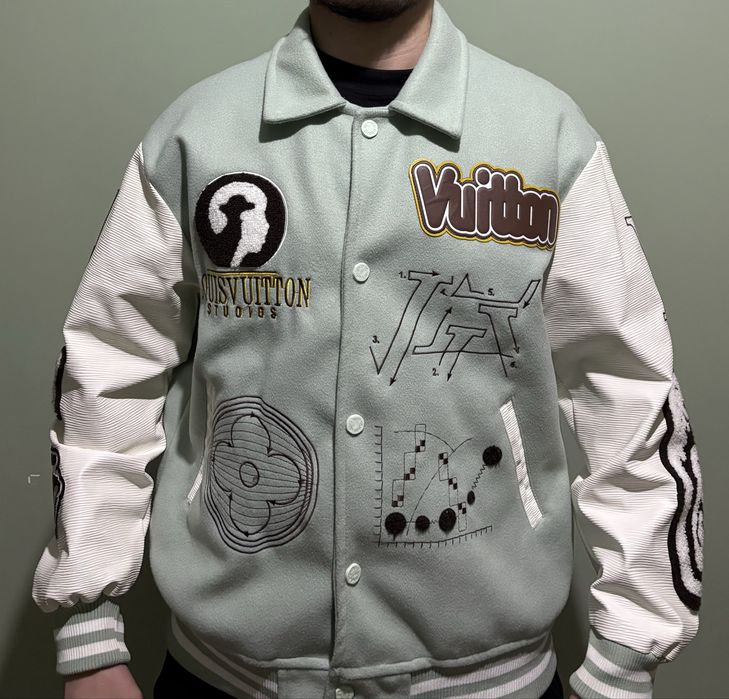 Бомбер Louis Vuitton