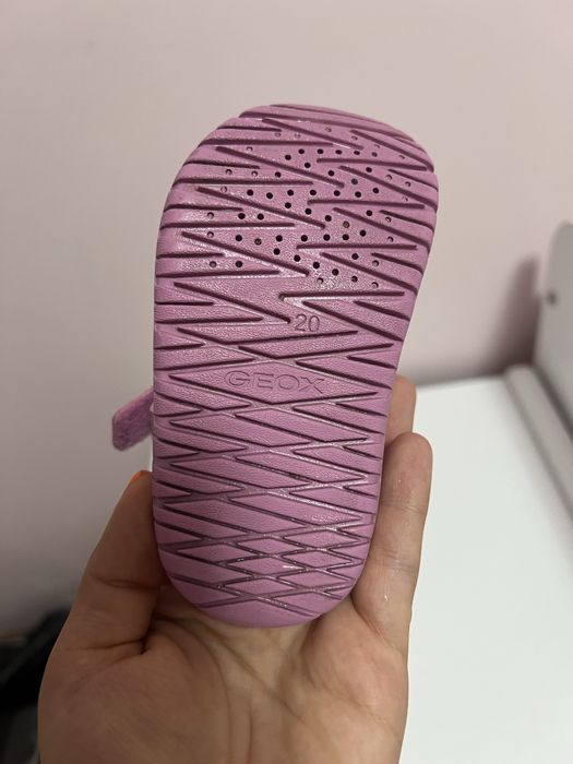Бебешки сандали GEOX