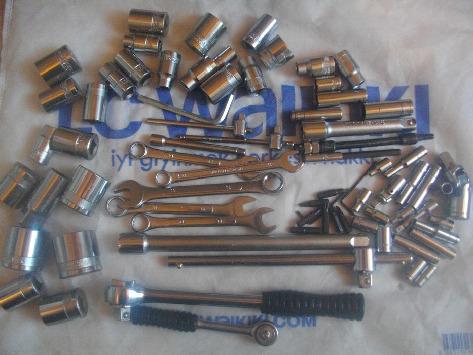 Гедория Нова 74 Части/ Гедоре Немско/ К-т Свредла/ Гедория Инструменти