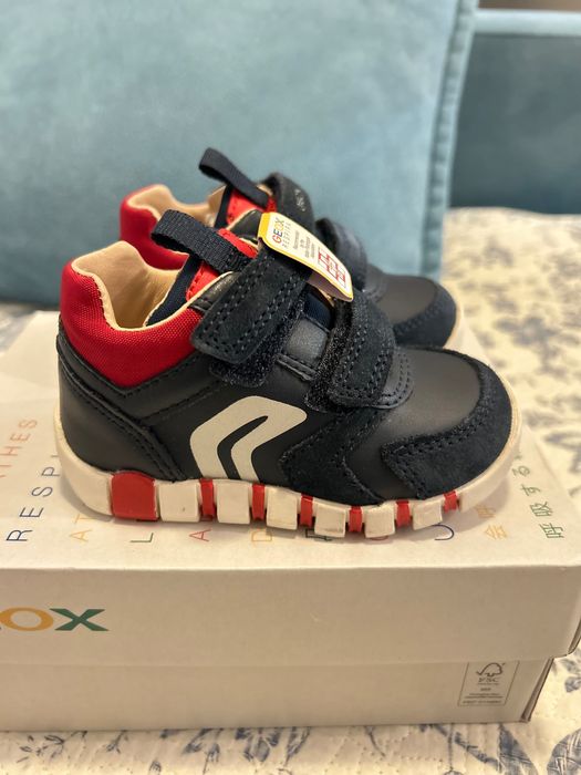 Geox нови естествена кожа, номер 20