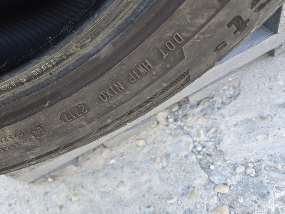 Anvelope de vara 235-50r18 Continental