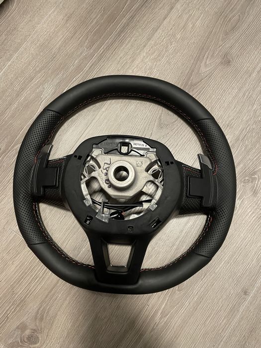 Volan Arkana Clio 5 captur 2 RS logan 3 Jogger noul Duster cu padele