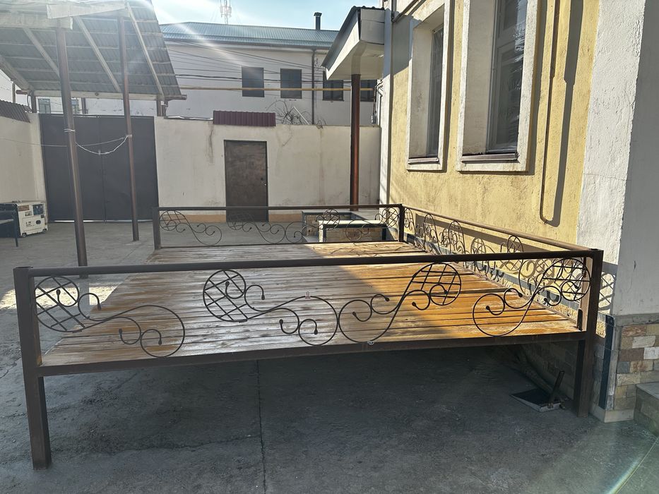 Тапчан, каравот сотилади