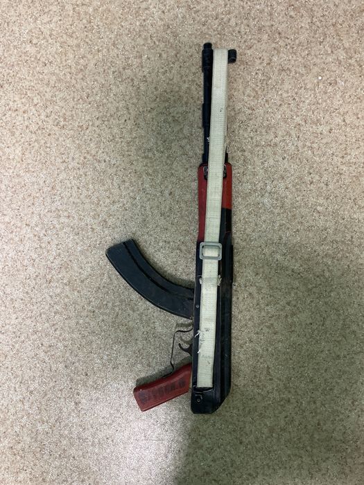 Продам деревянный автомат