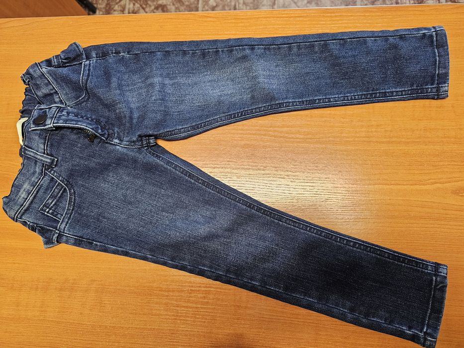 ЛОТ Висок клас дрехи за момиче