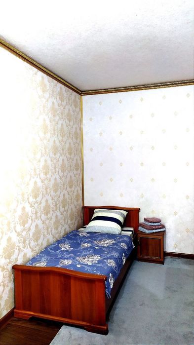 Срочно Своя! Продам Чиланзар 8кв. 2/1/4 разделка. Евро+обстановка.