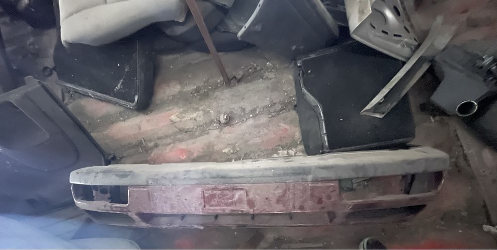 Бампер передний вольсваген венто