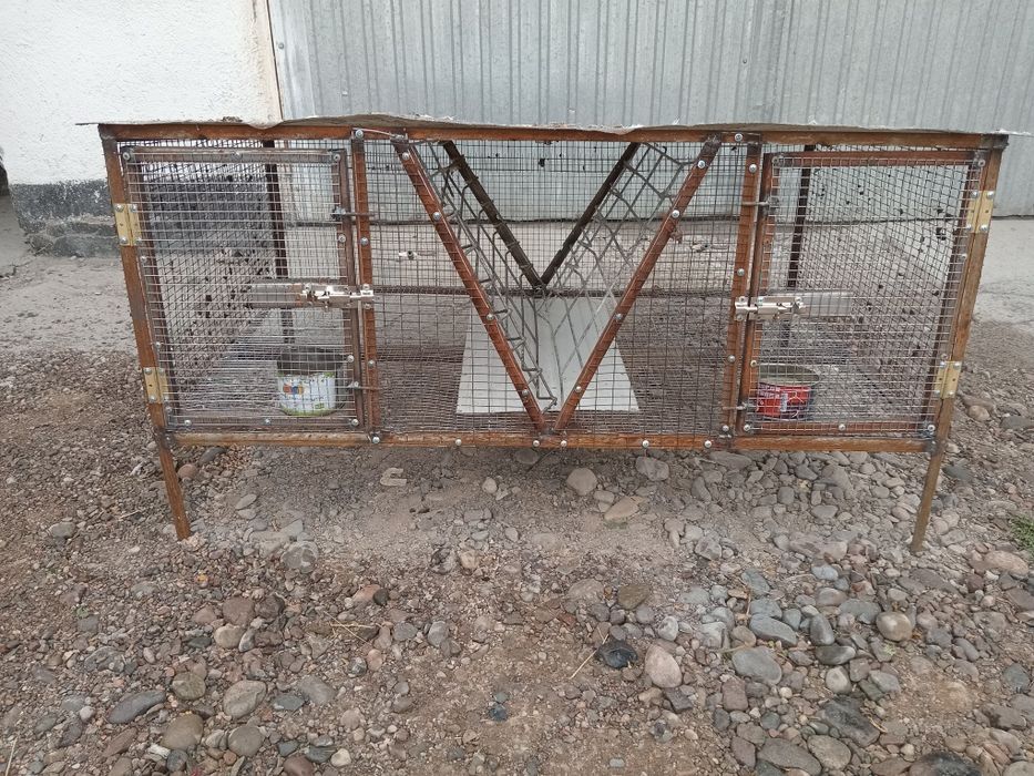 Продам клетку для кроликав