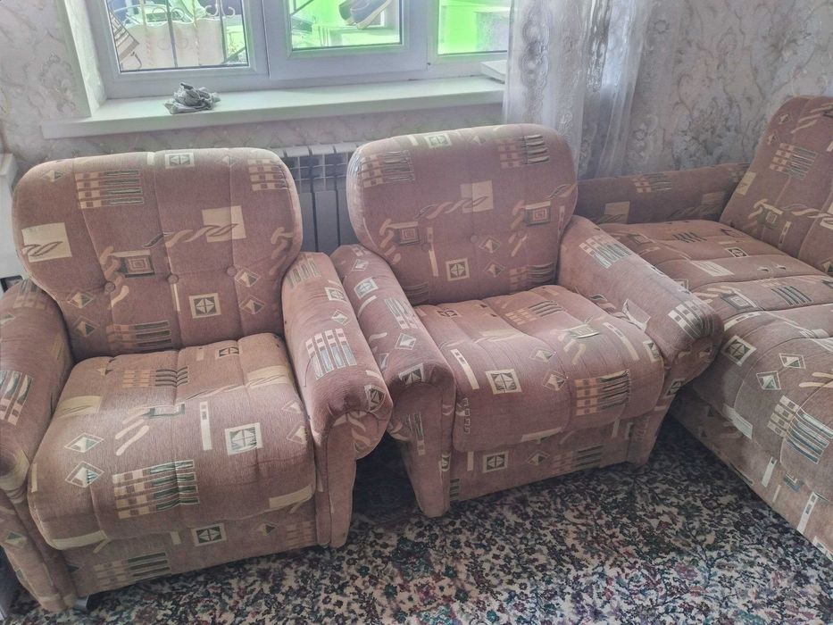 Мебель для гостинный