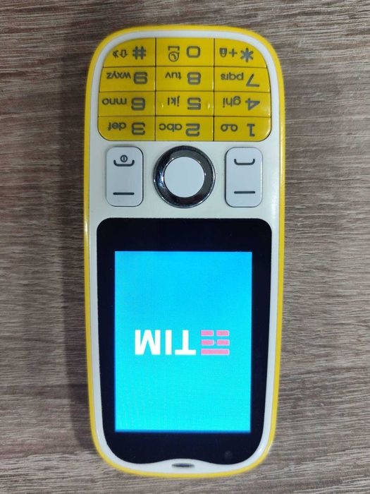 Мобилен телефон TIM