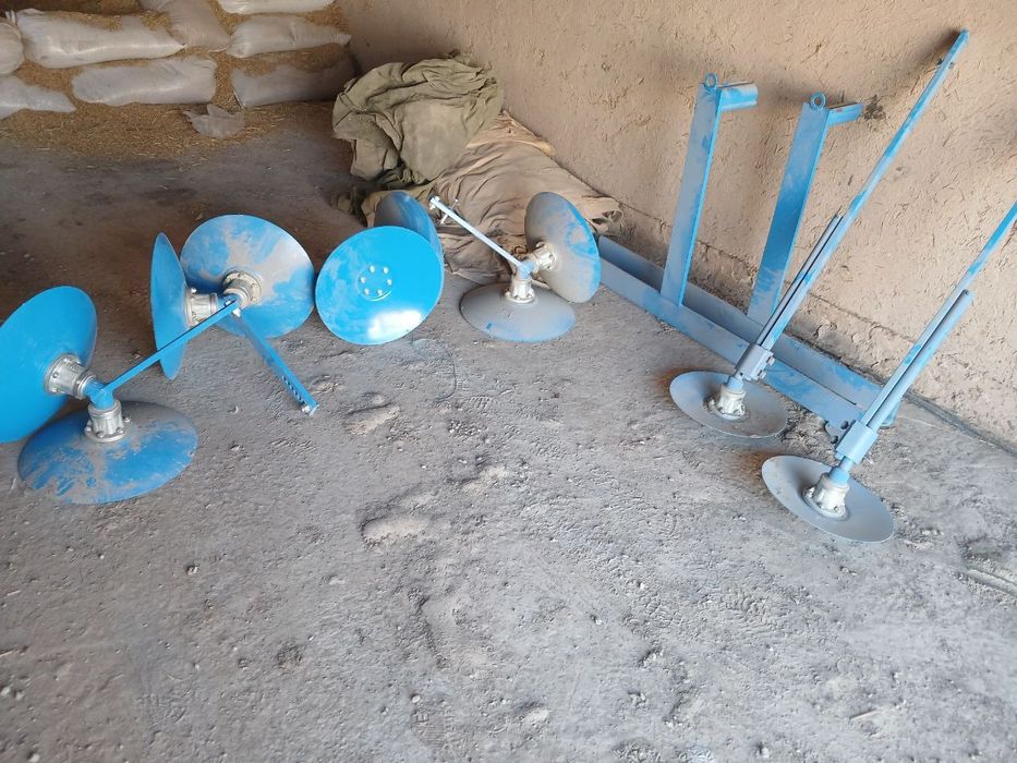 Seyalka uchun ariq tortadigan sotiladi