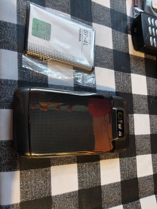 Nokia 8210, Cat B35 Kaios, Nokia E71