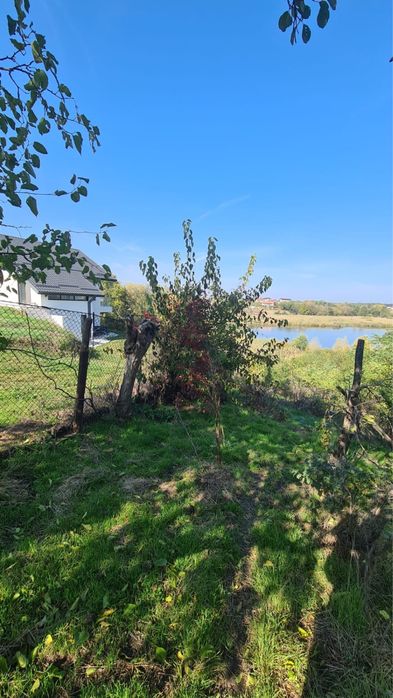 Teren de vanzare cu deschidere la lac! (Coada Snagovului) Peris, Ilfov