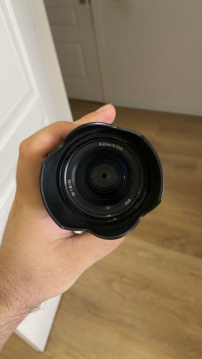 Sony FE 35mm 1.8