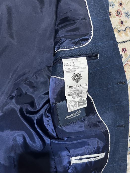 Продам 2 пиджака